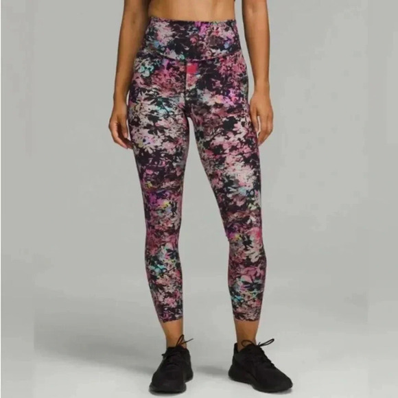 Lululemon Base Pace Tight Leggings Pant High Rise Stencil Blossom Red Size 12 - Picture 2 of 9